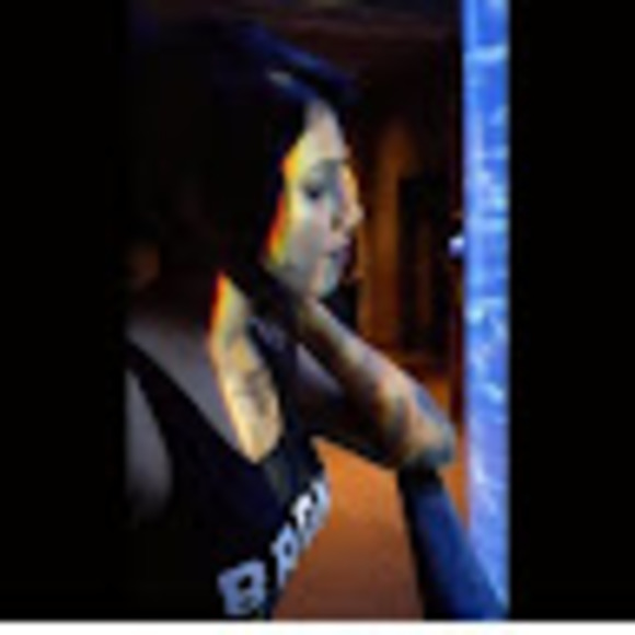 Meet your Posher, Celeste - Picture 1 of 1